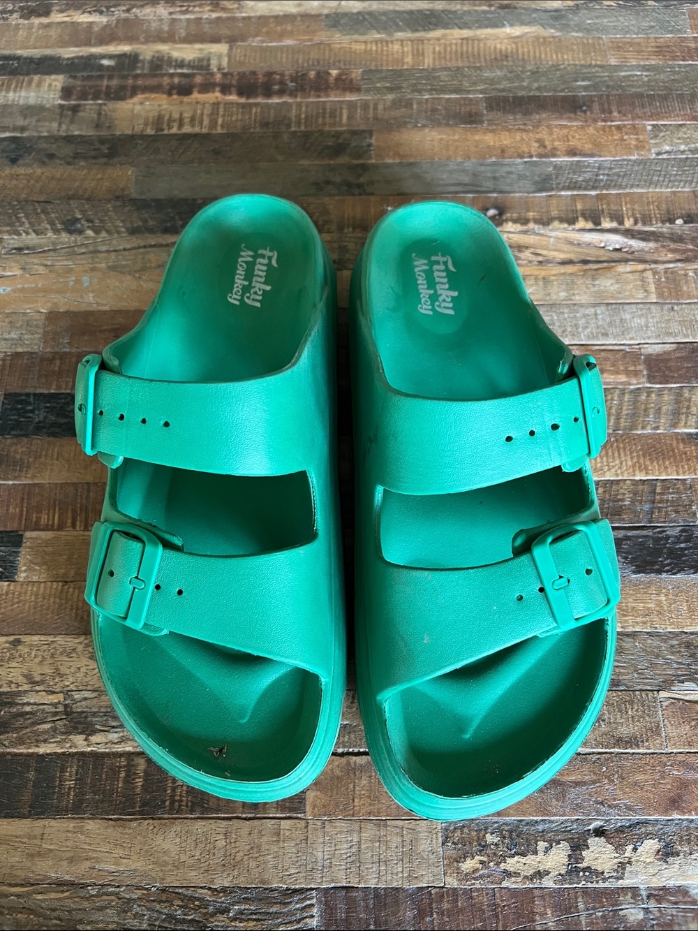 Women's Green Double-Buckle Slide Sandals
